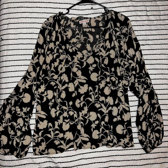 Knox Rose Tops - Knox Rose Boho Floral Peasant Shirt, large
